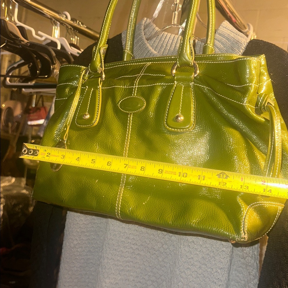 Tod's Olive Green Leather Tote Bagp - Picture 14 of 16